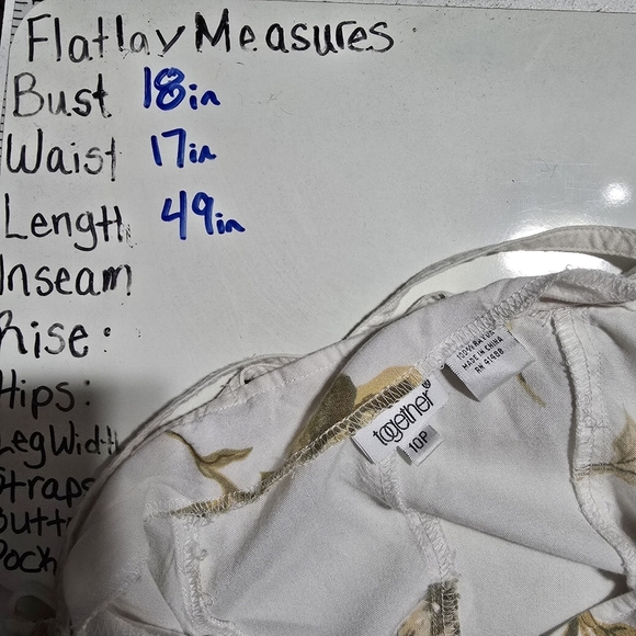 Vintage Floral Button-Down Maxi Dress - Picture 3 of 5